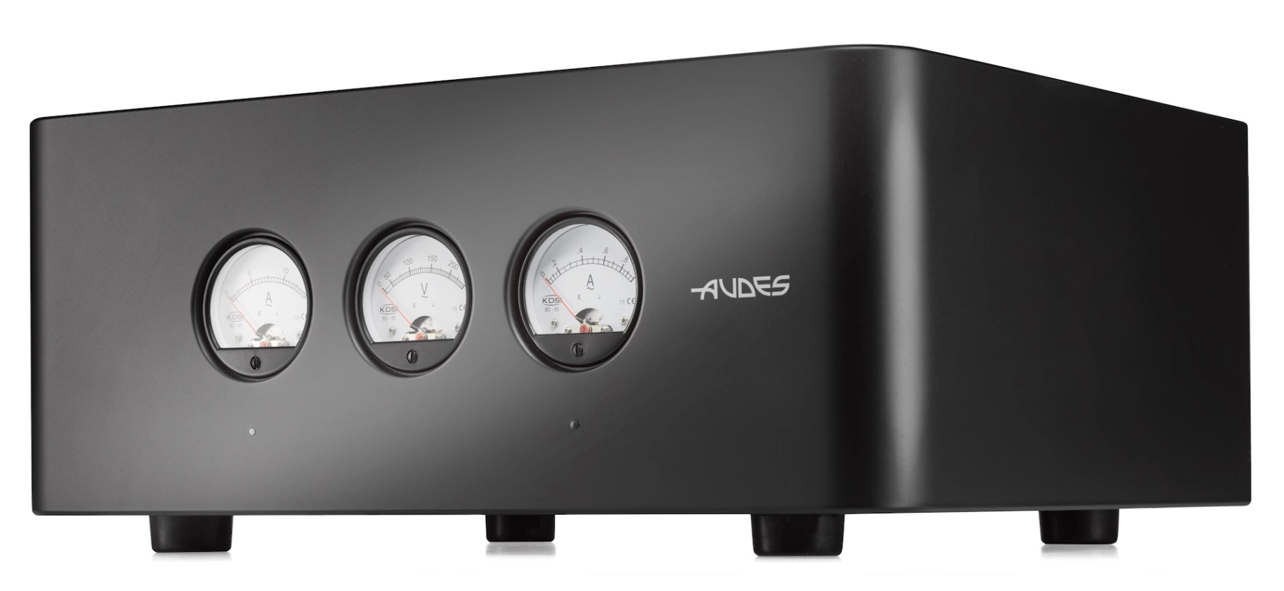 Power Conditioner Audes TT-3200 schräg von vorne